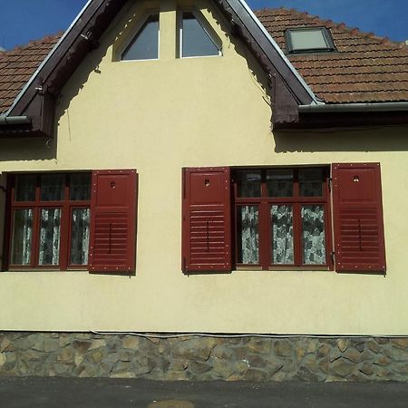Apartament Roza Braşov Eksteriør billede