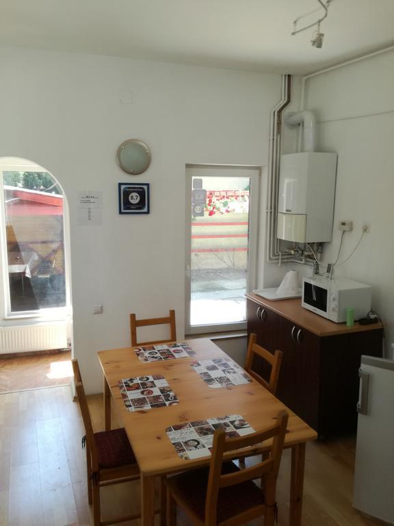 Apartament Roza Braşov Eksteriør billede